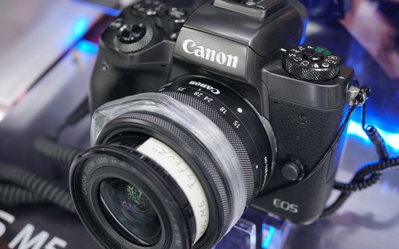 Canon EOSM5に使える！三脚人気ランキングベスト５ | カメラ三脚人気 
